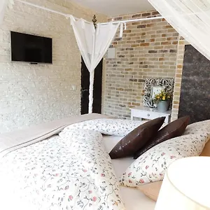 Отель Palmer I Beachhouse Пегера